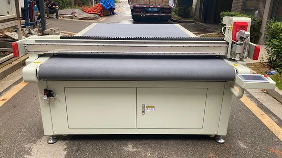 Bom preço 200-2600 mm/s Máquina de corte sem matriz para material de borracha de PVC on-line