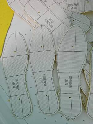 Máquina de marcação de calçados IBON para o mercado calçadista brasileiro